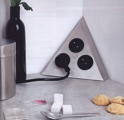 bloc 3 prises d'angle inox bross� A9430